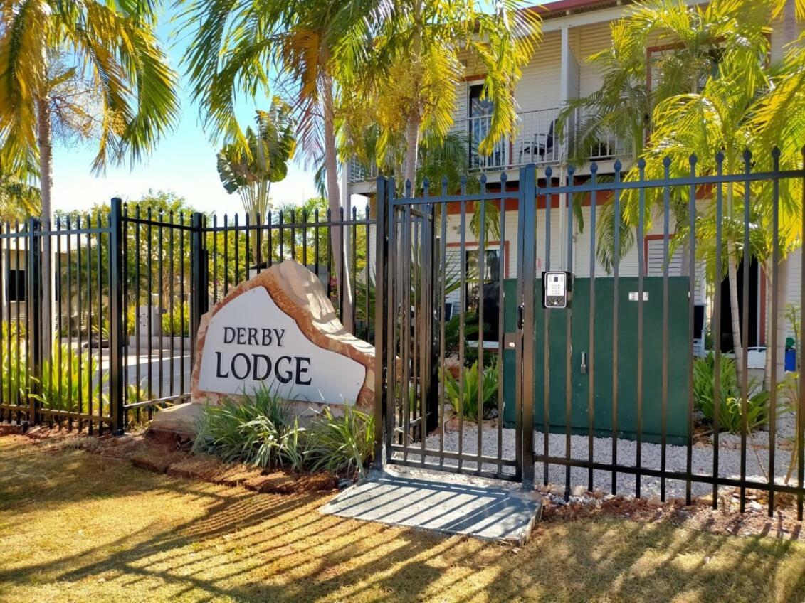Derby Lodge Self Contained Apartments Eksteriør bilde